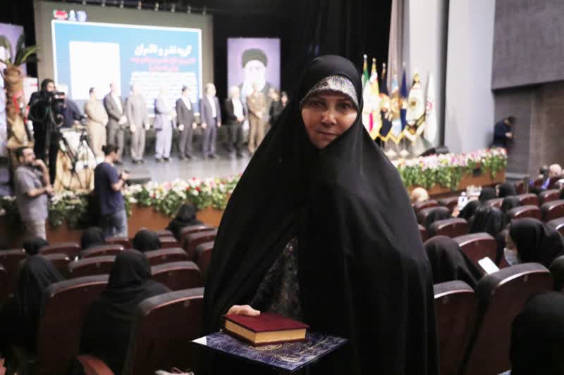 گزارش تصویری| بیستمین جایزه ملی کتاب سال دفاع مقدس14