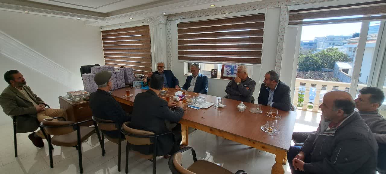 جلسه مشورتی نماینده پیام آزادگان مازندران با آزادگان رامسر1