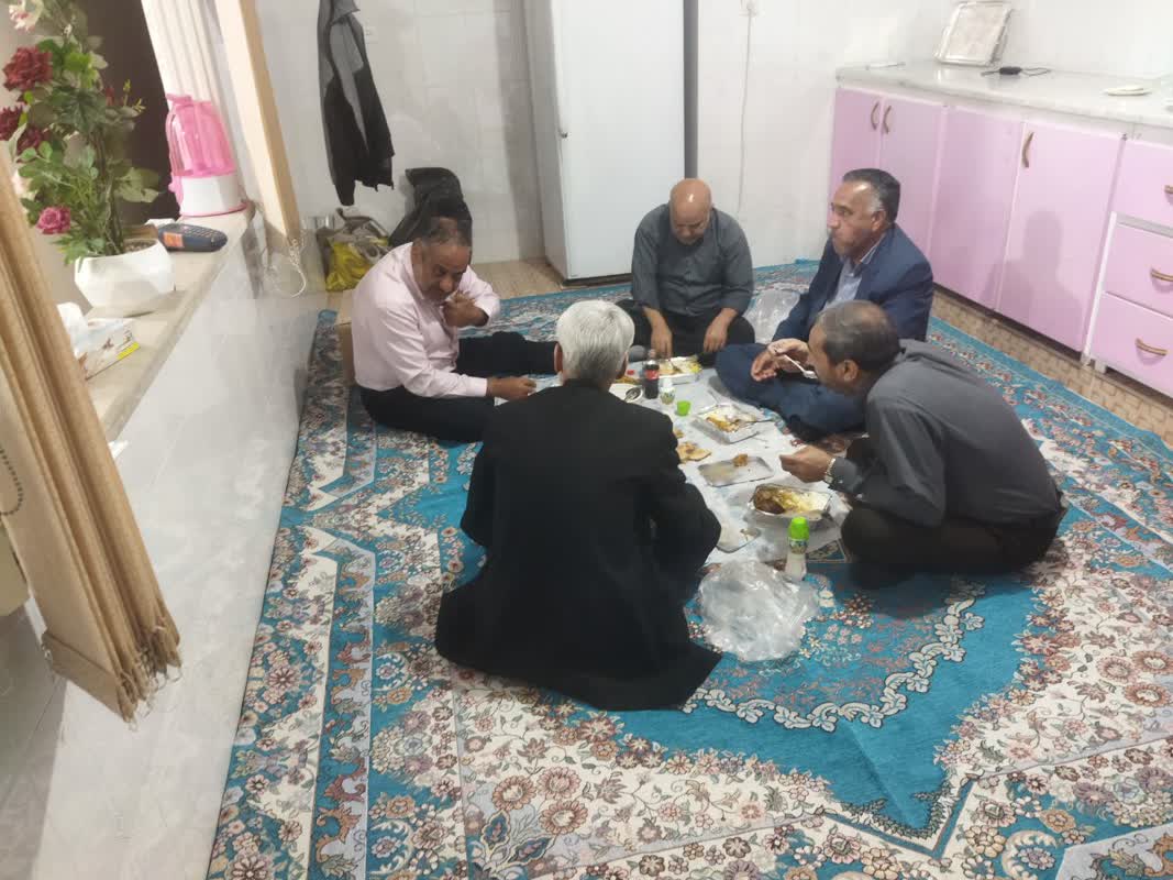 جلسه‌ بزرگداشت یاد و خاطره آزادگان شهید و متوفی برگزار شد8