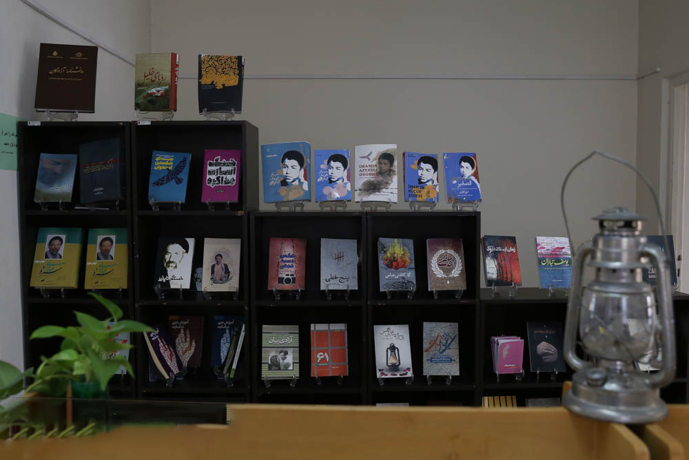 کتابخانه تخصصی پیام آزادگان4