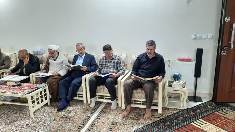 اراک| قرائت جزء چهاردهم قرآن کریم در چهاردهمین روز ماه رمضان1