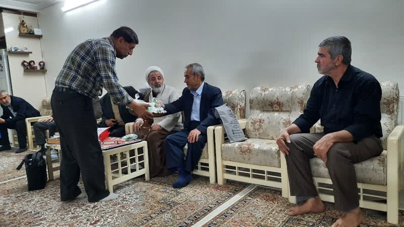 اراک| قرائت جزء چهاردهم قرآن کریم در چهاردهمین روز ماه رمضان6