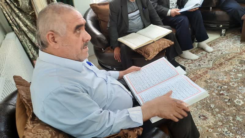 اراک| محفل قرائت قرآن با حضور مسئولان استانی و شهرستانی