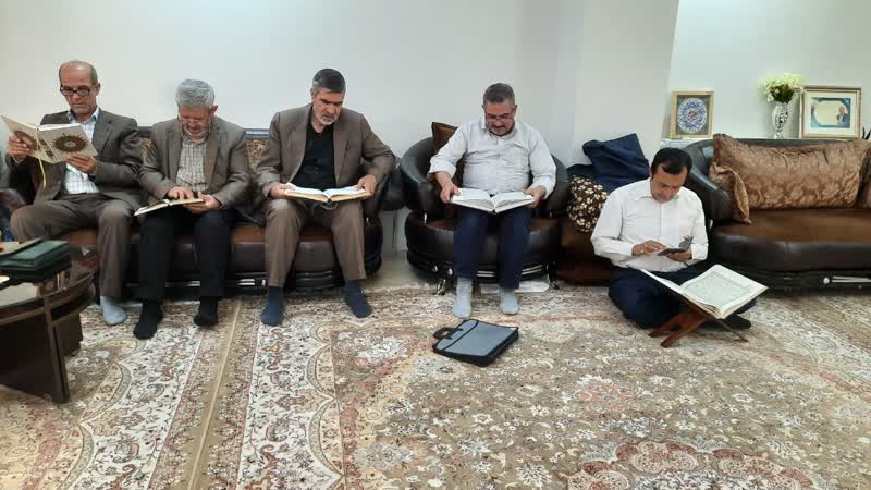 اراک| محفل قرائت قرآن با حضور مسئولان استانی و شهرستانی10