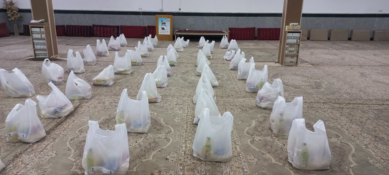 توزیع بسته‌های معیشتی به همت آزادگان شهرستان بیرجند22