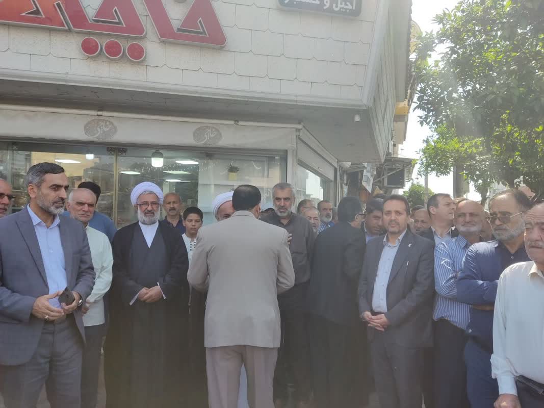 تصاویر| تشییع پیکر آزاده محمد حسین منصف در شهرستان بابل2