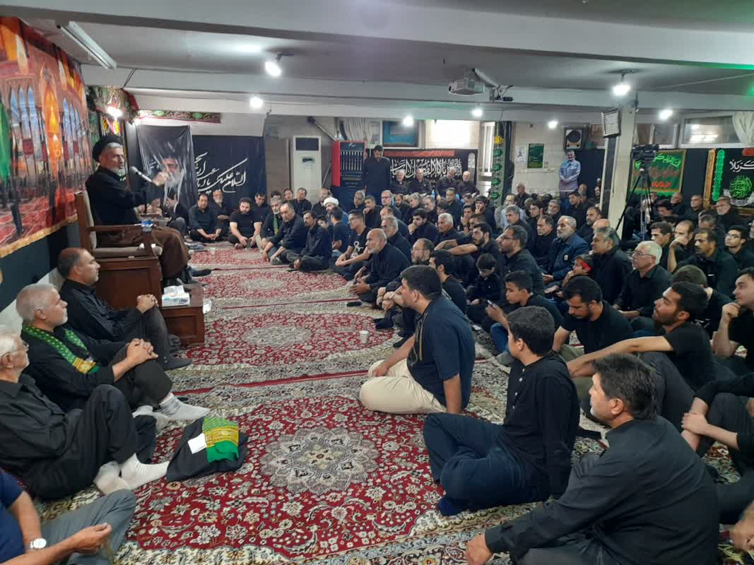 تصاویر| عزاداری شب هشتم آزادگان مشهد مقدس11