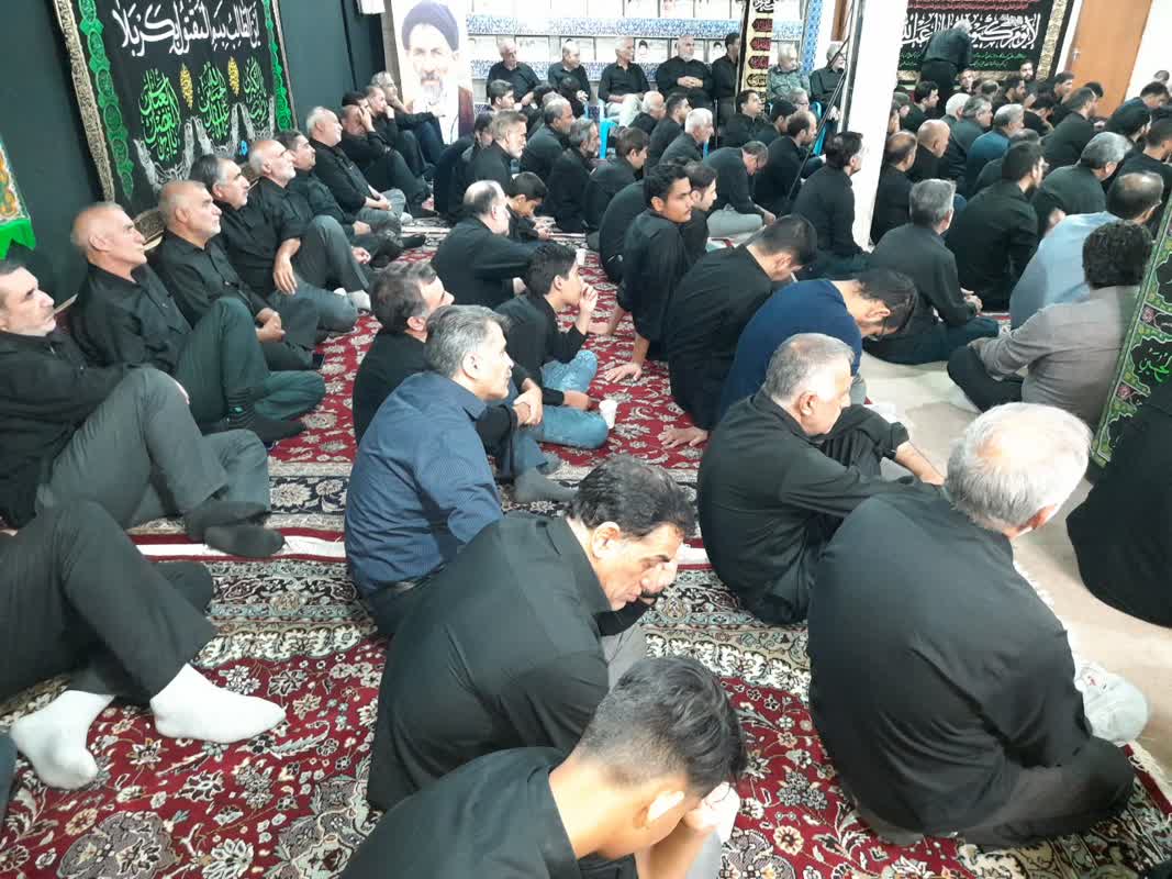 تصاویر| عزاداری شب هشتم آزادگان مشهد مقدس13