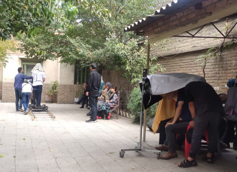 تصاویر| بازدید مسئولین موسسه از محل تصویربرداری فیلم داستانی آغاباجی2