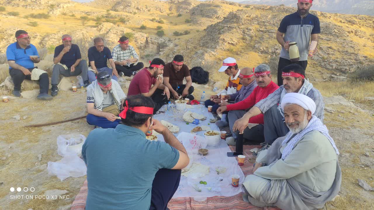 صعود جانبازان و آزادگان معزز دشتستانی به ارتفاعات بهمرد3