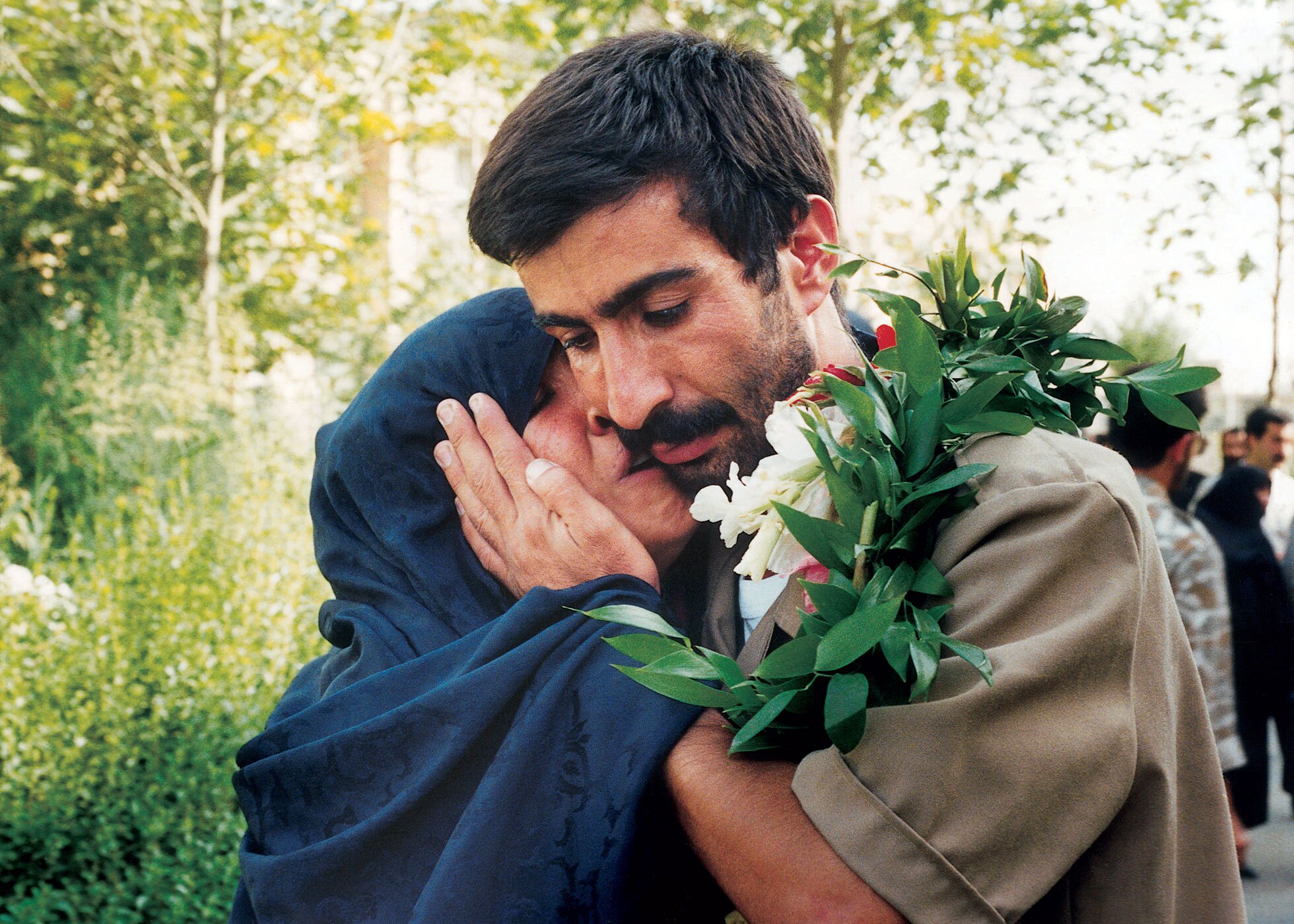 بازگشت آزادگان و استقبال زنان چشم‌انتظار3