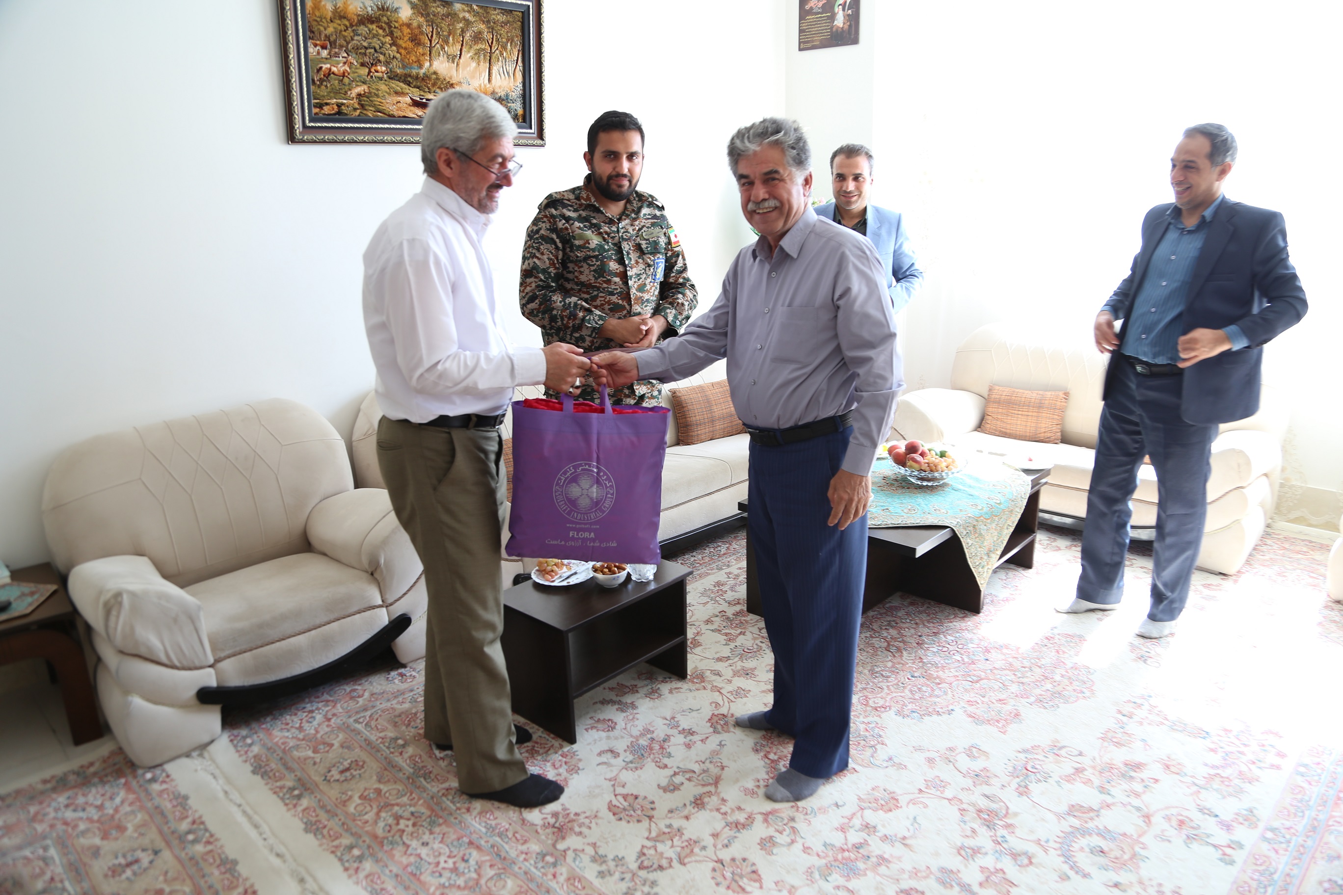 تجلیل از آزادگان و جانبازان شرکت نفت در هفته دفاع مقدس1