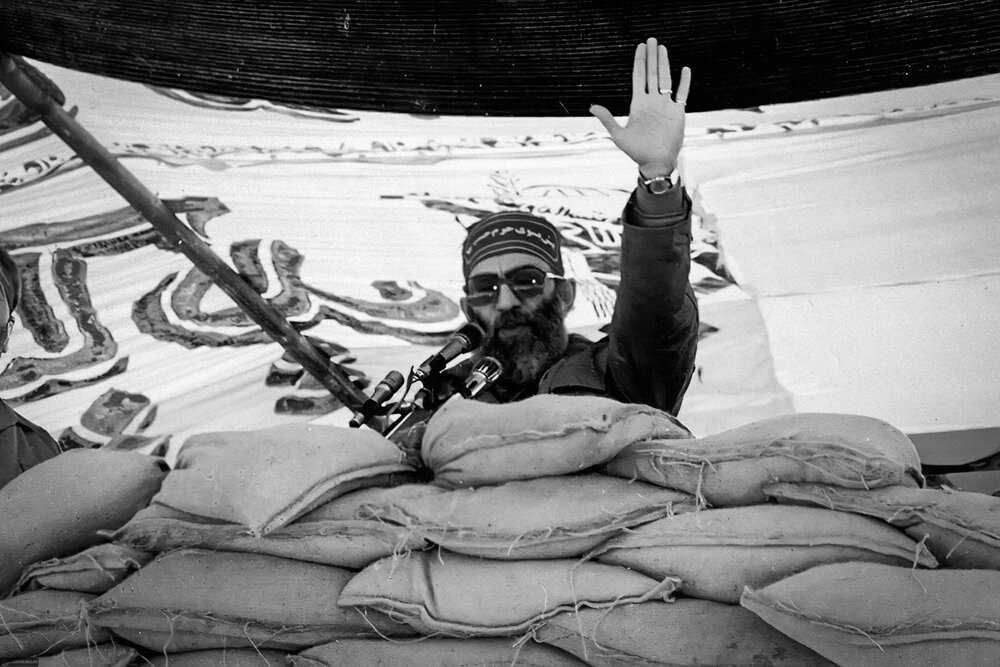 تصاویری از رهبر انقلاب در ۸ سال دفاع مقدس15