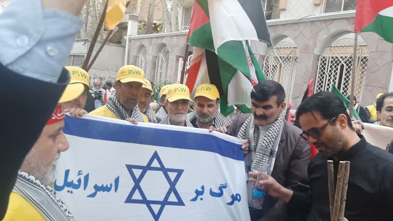 گزارش تصویری| حضور اعتراضی آزادگان تهرانی مقابل دفتر سازمان ملل4