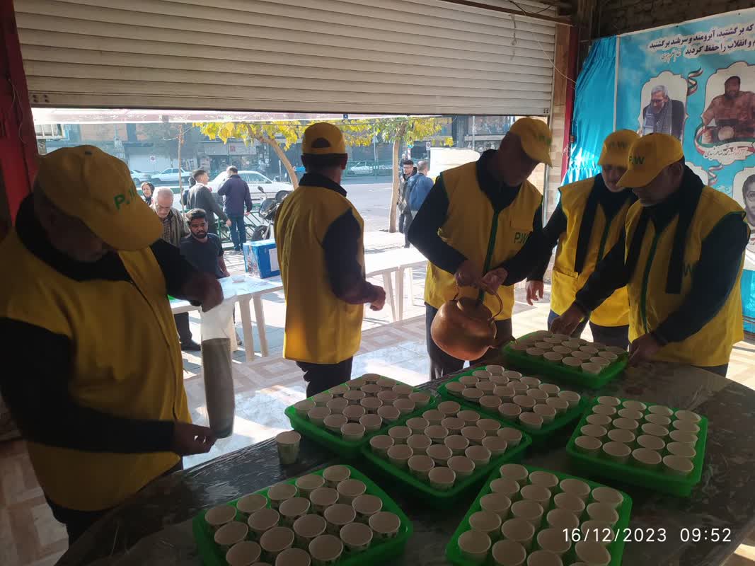 تصاویر| برپایی ایستگاه صلواتی و غرفه عفاف و حجاب1