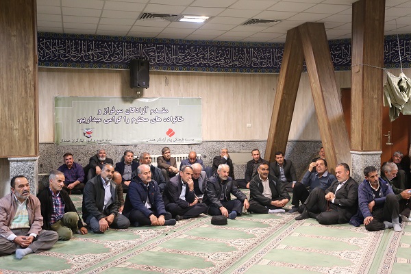 تصاویر| برگزاری یادواره شهدای غریب اسارت شهرستان همدان6