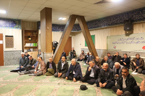 تصاویر| برگزاری یادواره شهدای غریب اسارت شهرستان همدان5