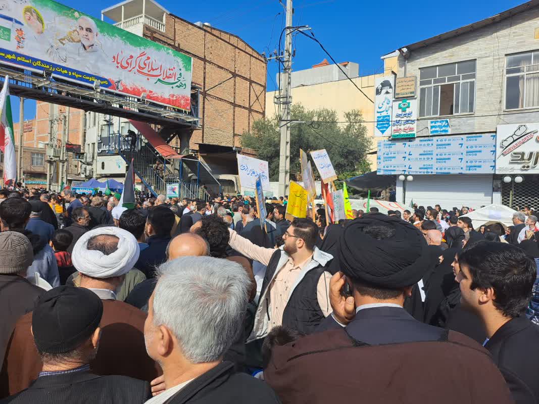 تصاویری از حضور آزادگان مازندرانی همرا با خانواده در راهپیمایی 22 بهمن23