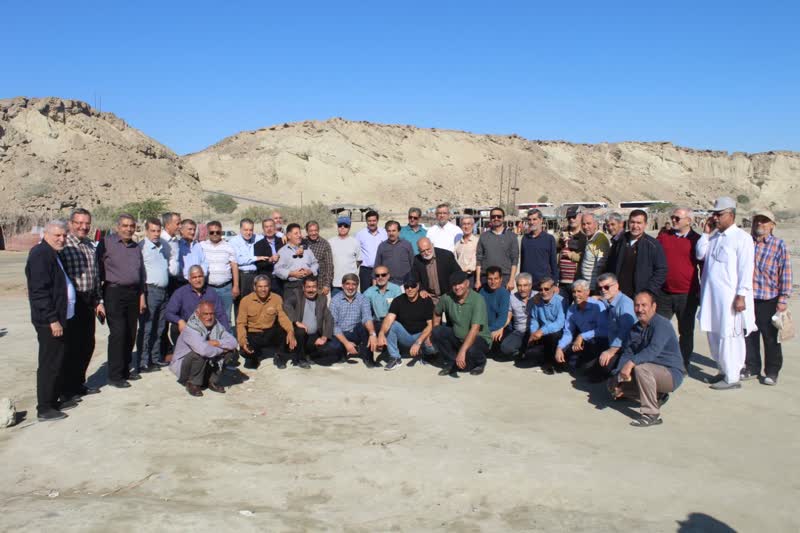 گزارش تصویری/ گردهمایی آزادگان سرافراز اردوگاه‌های موصل یک و چهار3