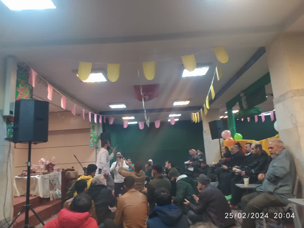 تصاویر| برگزاری مراسم جشن نیمه شعبان با برپایی ایستگاه صلواتی1