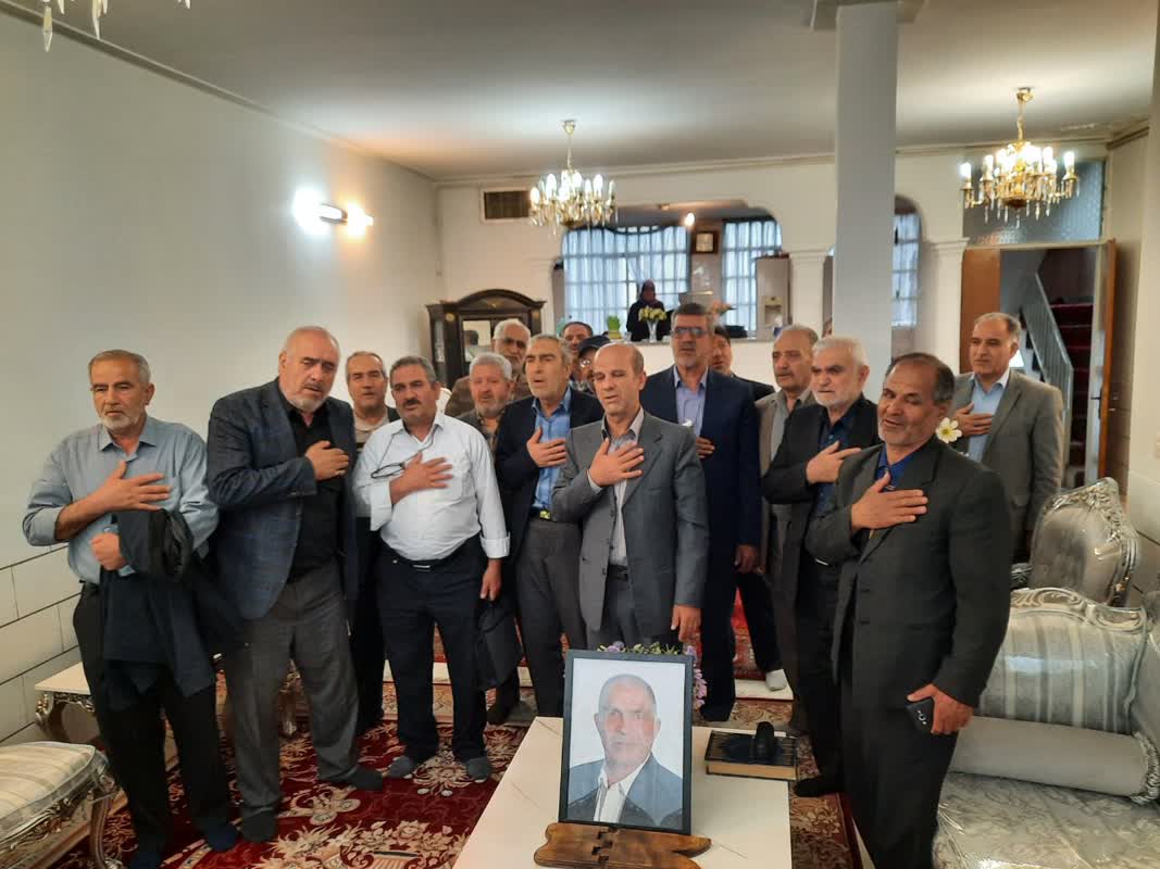 تصاویر| قرائت جزء بیست و هفتم قرآن کریم به سبک دوران اسارت5