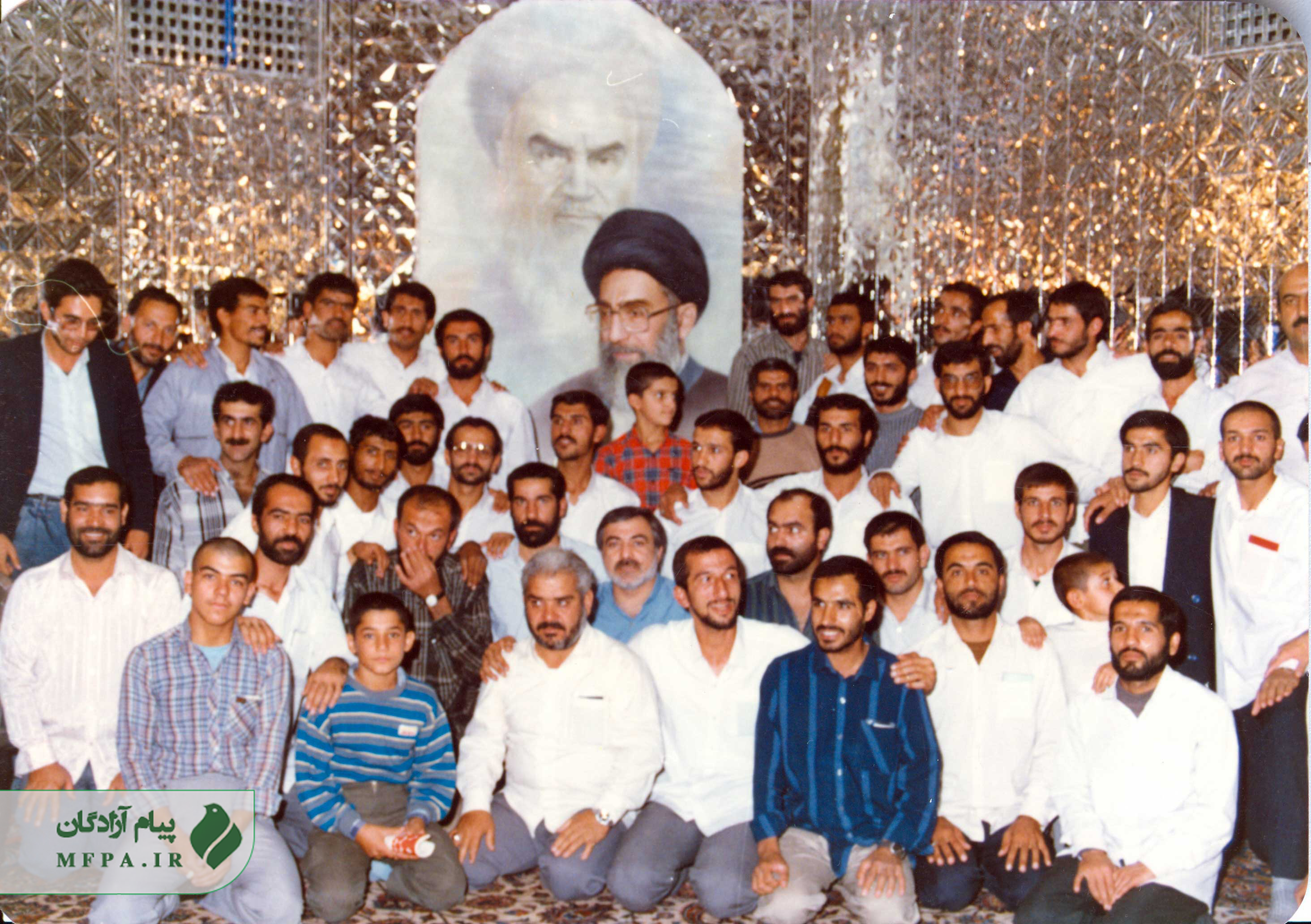 تصاویری از گروه سرود آزادگان در حرم مطهر رضوی 5