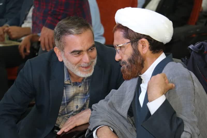 به گزارش روابط عمومی مؤسسه فرهنگی پیام آزادگان، 3