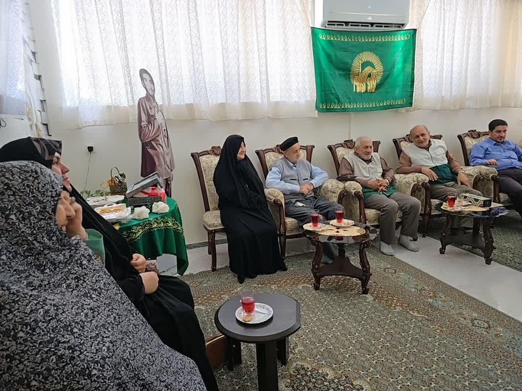 مازندران| دیدار نماینده موسسه با ۵ تن از سادات ایثارگر شهرستان بهشهر3