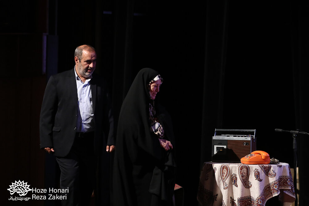 خاطره‌گویی همسران و مادران آزادگان2