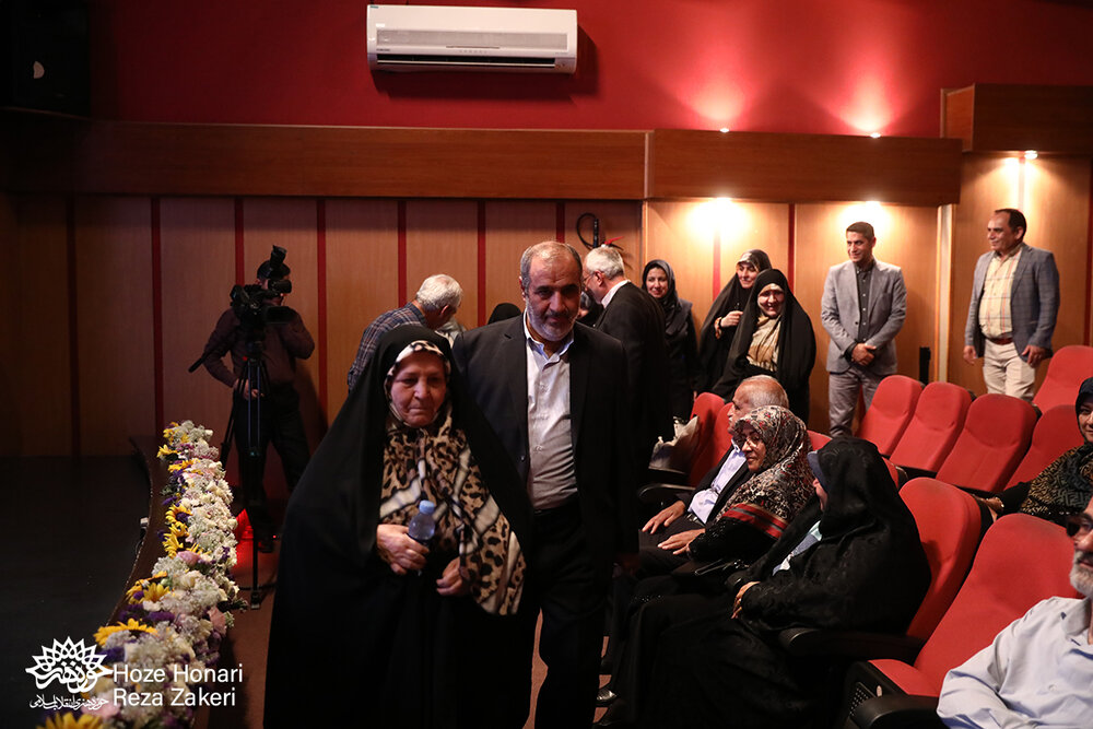 خاطره‌گویی همسران و مادران آزادگان8