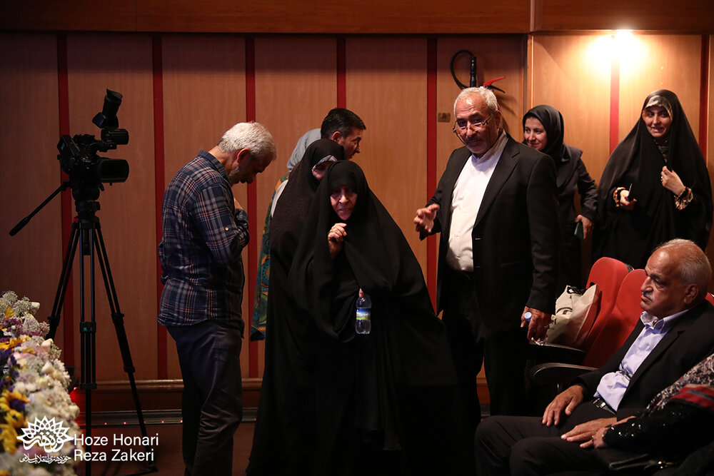 خاطره‌گویی همسران و مادران آزادگان14