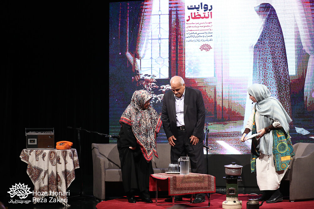 تصاویر| «روایت انتظار»؛ خاطرات همسران و مادران اسرای جنگ تحمیلی27