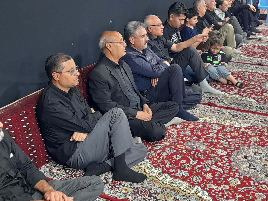 تصاویر| عزاداری آزادگان مشهدی در دومین شب محرم9