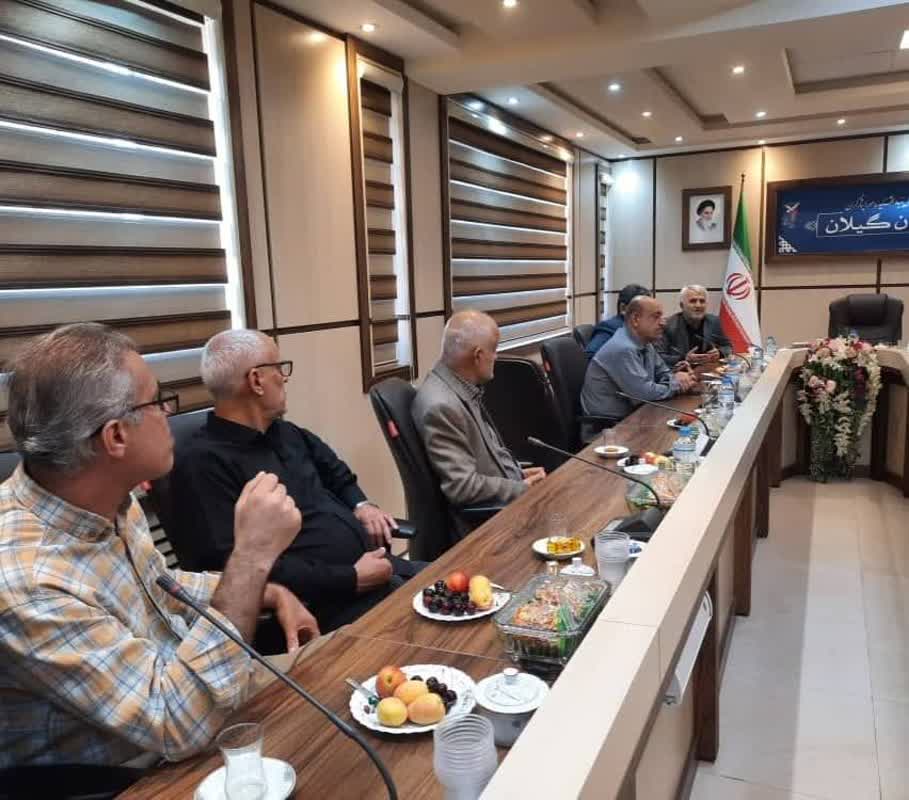 نشستی صمیمی نیکی با تعدادی از آزادگان جهت برگزاری مراسم سالگرد ورود آزادگان4