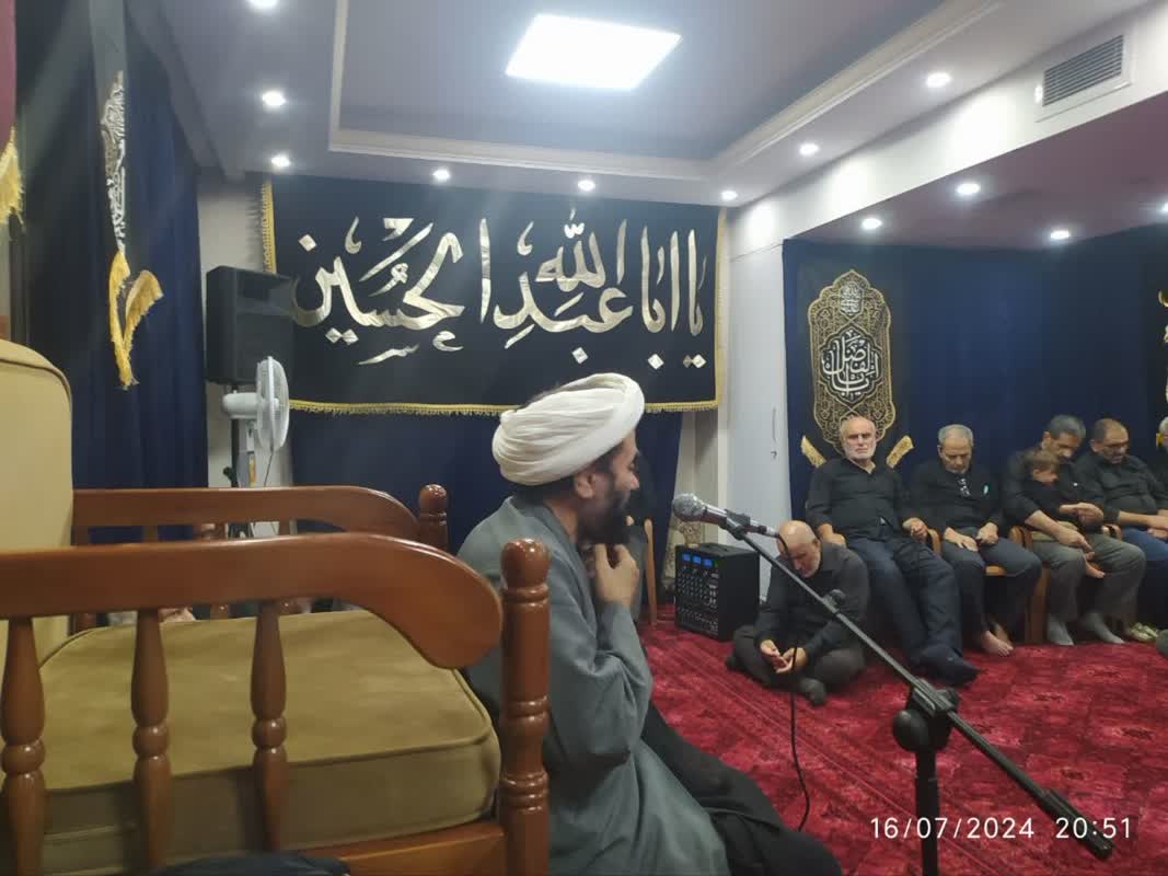 فیلم| مراسم شام غریبان هیئت قرآنی آزادگان متوسلین به حضرت زهرا(س)1