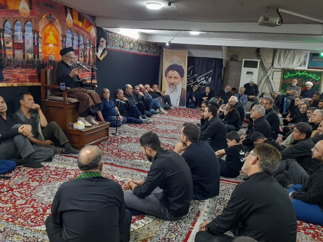 گزارش تصویری عزاداری آزادگان مشهد مقدس شب تاسوعای حسینی3