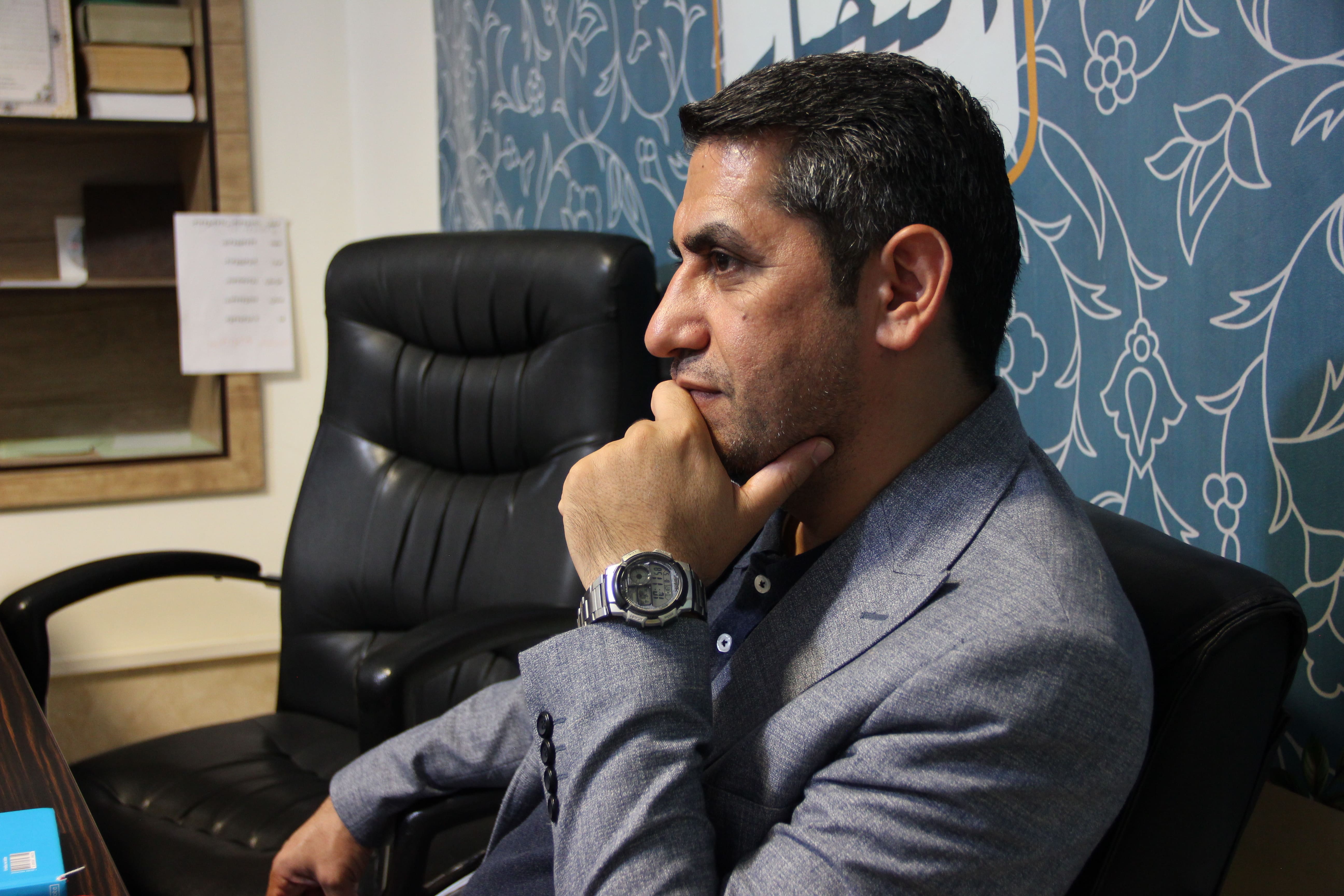 تصاویر| نشست نقد و بررسی کتاب حمله گرگ‌ها6