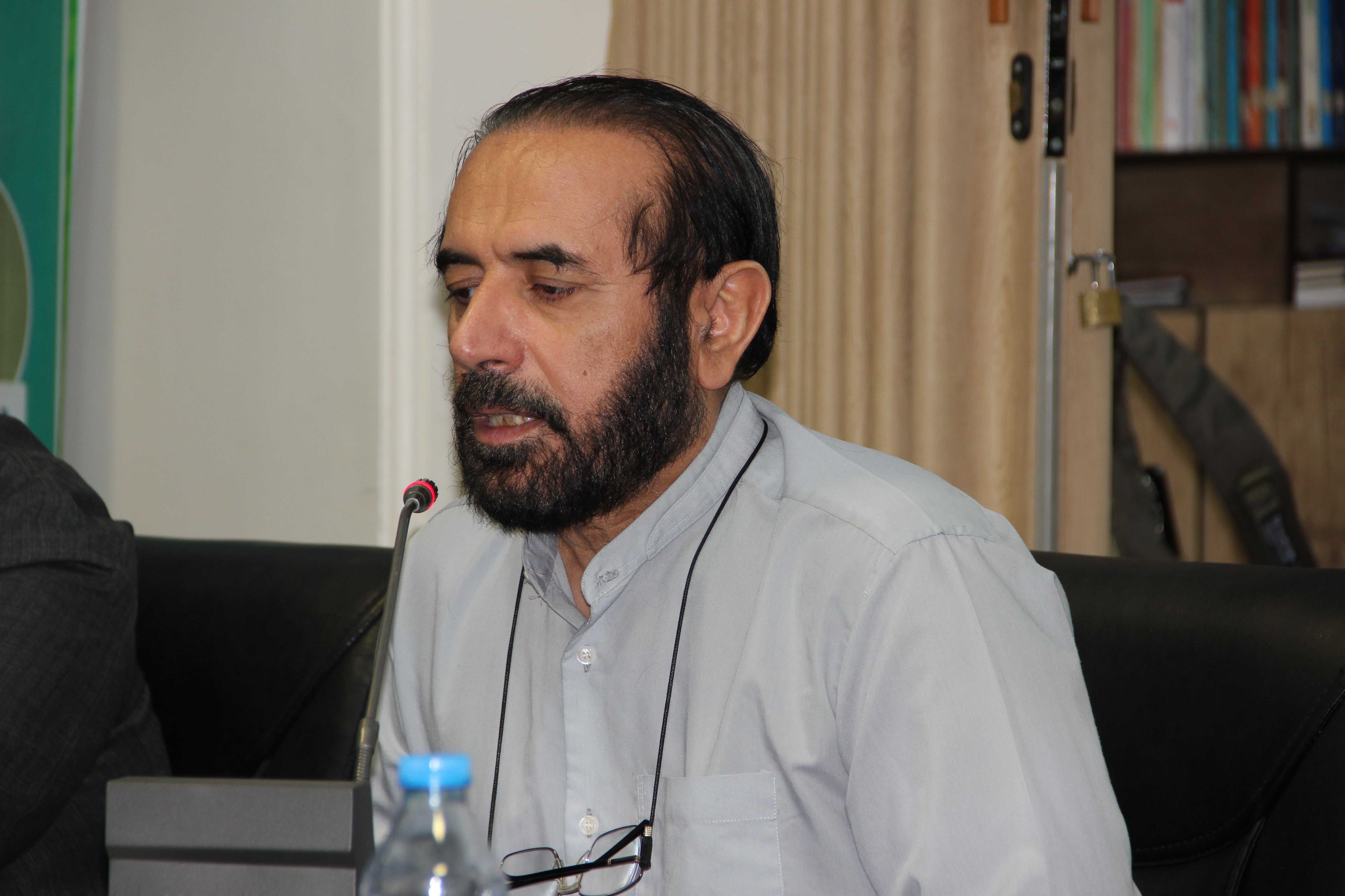 تصاویر| نشست نقد و بررسی کتاب حمله گرگ‌ها15