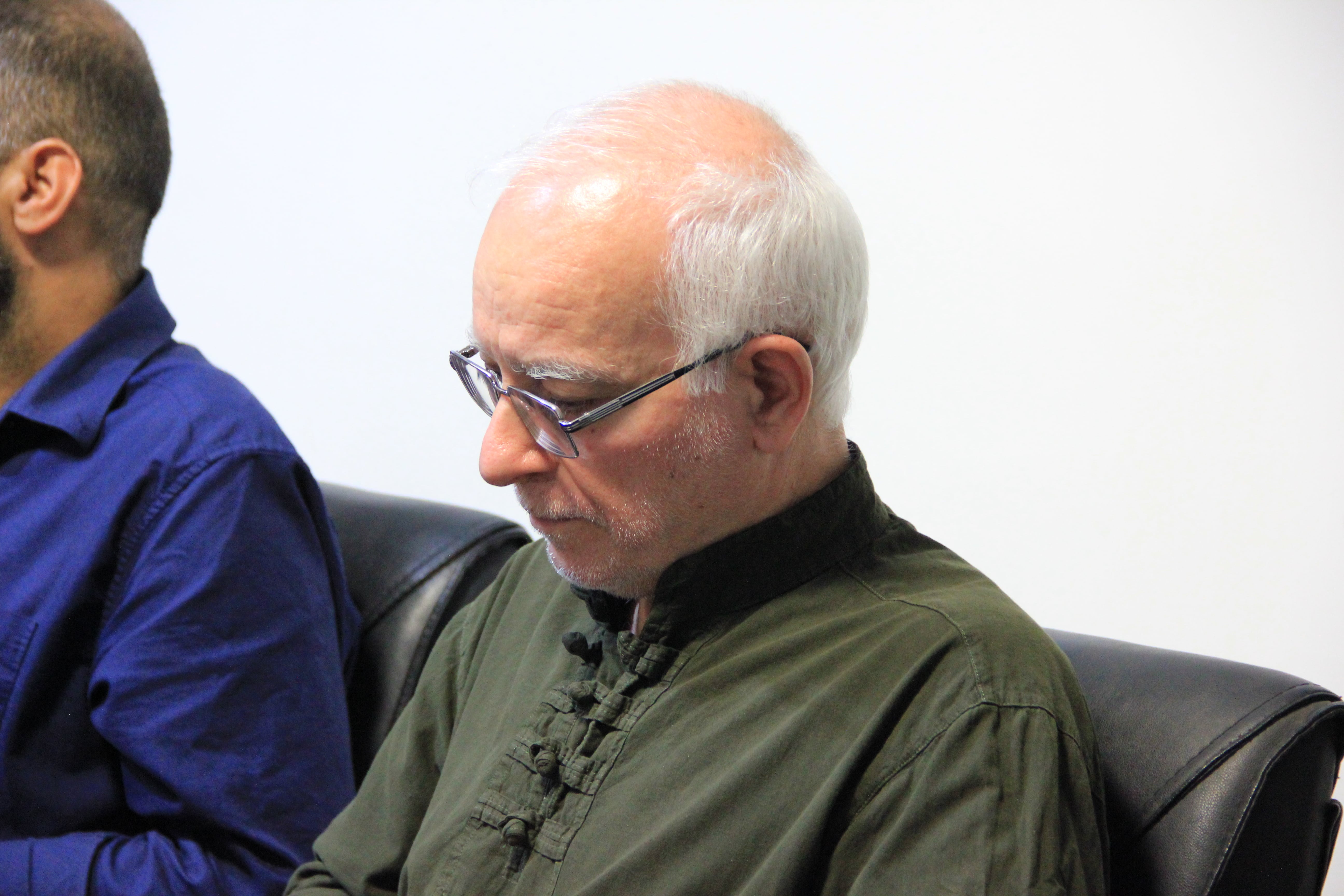 تصاویر| نشست نقد و بررسی کتاب حمله گرگ‌ها35