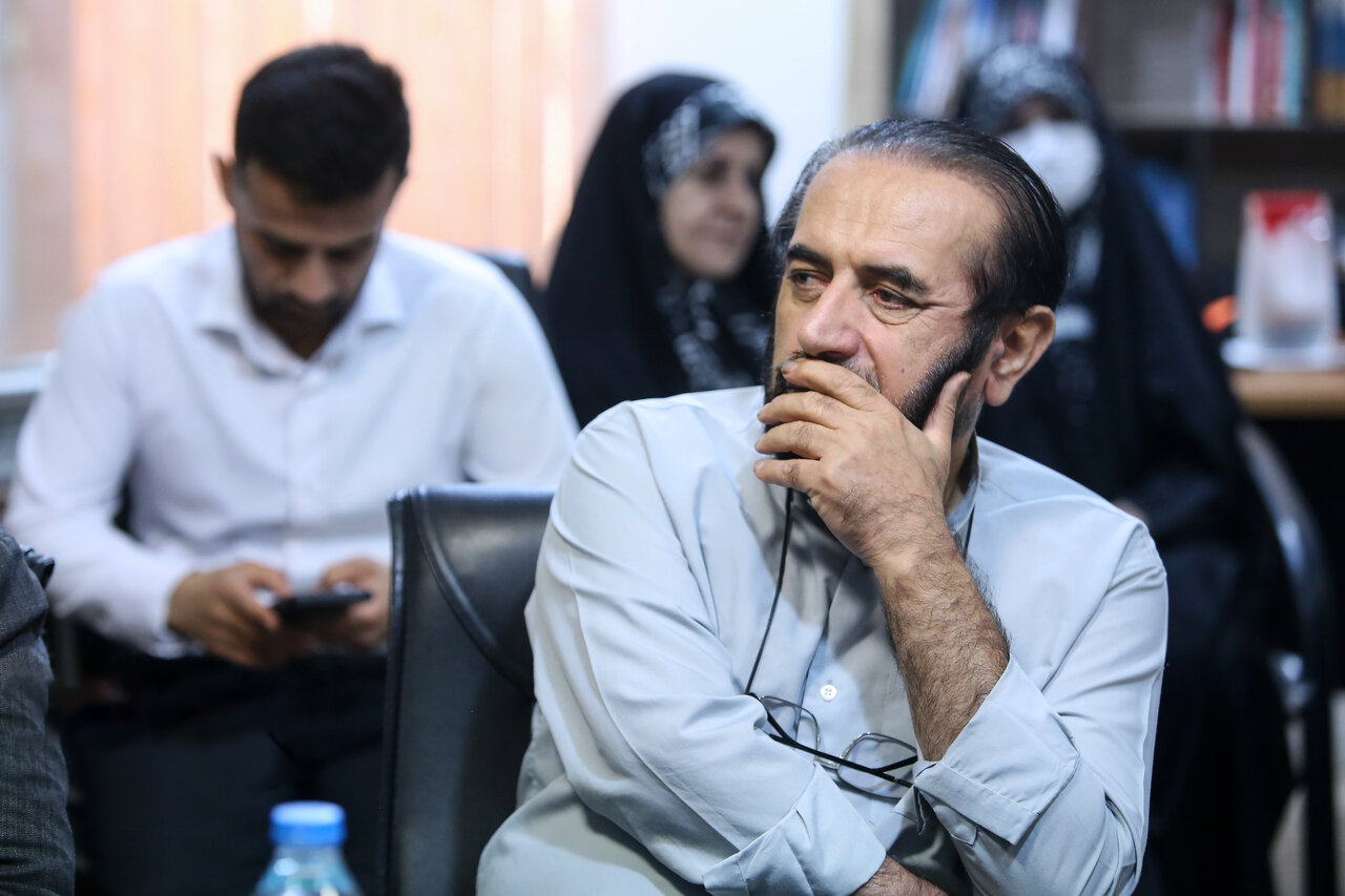 نقد کتاب حمله گرگ ها