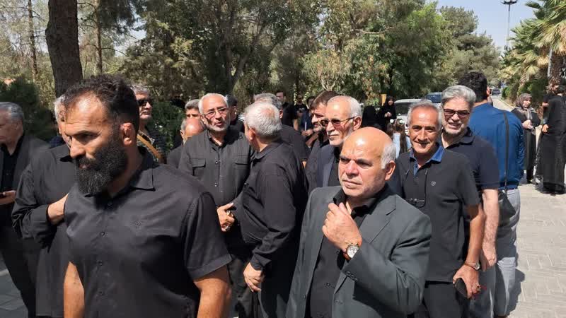 تصاویری از مراسم خاکسپاری پیکر مطهر آزاده و جانباز «مجید هدایتی»3