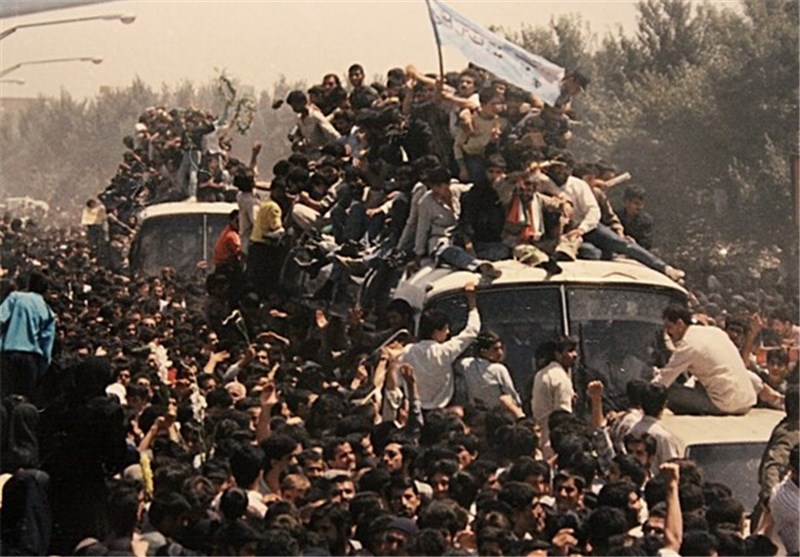 استقبال مردم از اسرا جلوه‌ای از عشق ناب ایرانی و محبت اسلامی بود2