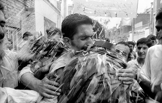 عکاسی از ورود آزادگان؛ زیباترین خاطرۀ یک عکاس برتر جنگ9