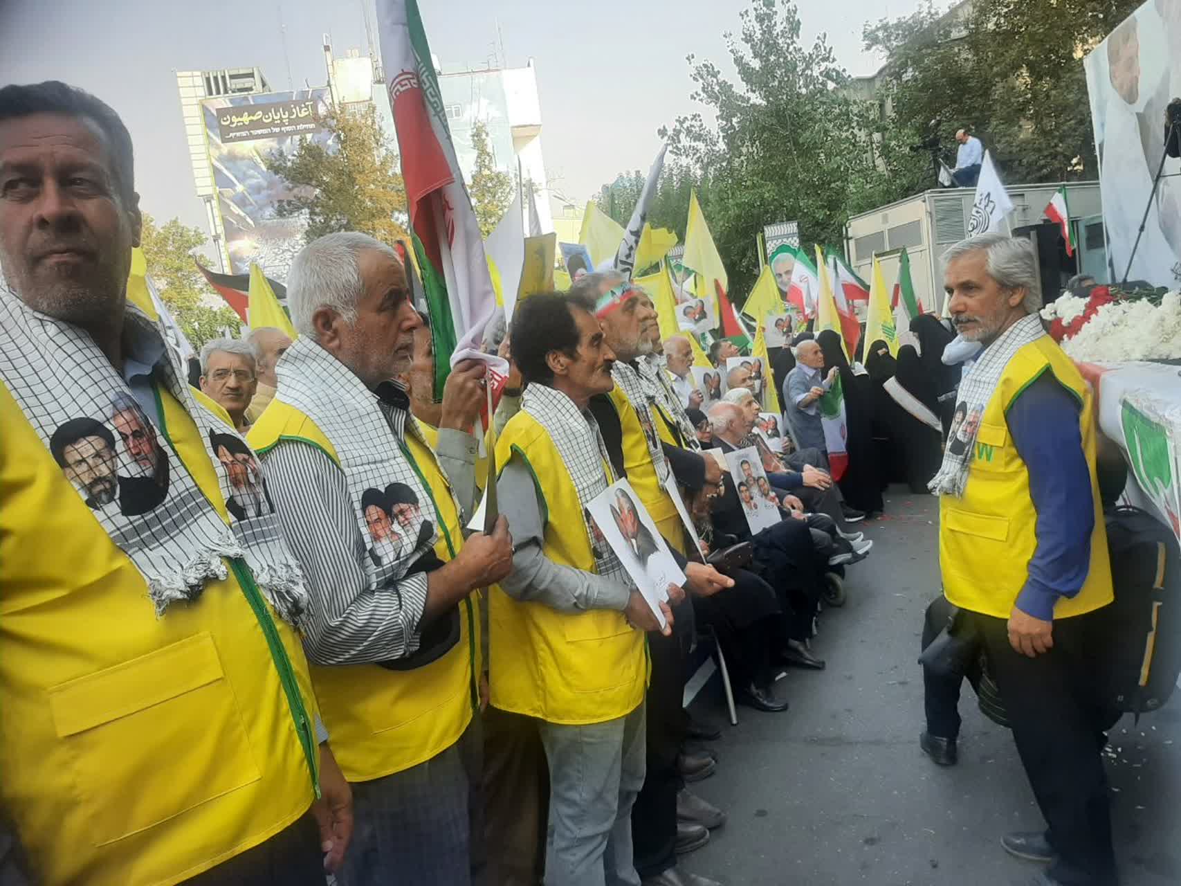 تصاویری از حضور آزادگان و تجلی اراده ایرانیان در میدان فلسطین3