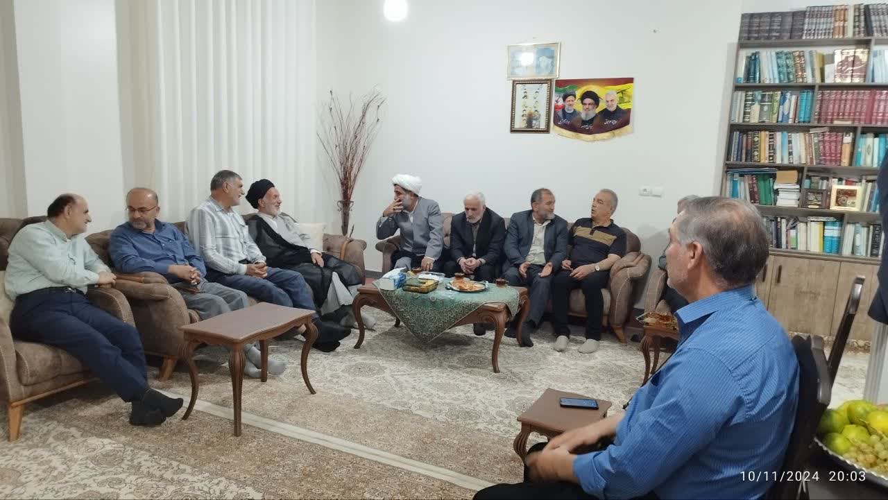 برگزاری جلسه ماهانه هیئت آزادگان نکا به میزبانی حاج اسحاق یحیی‌زاده2