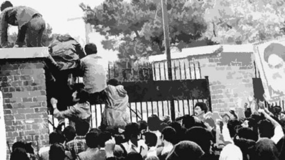 دینامیک‌های قدرت و مقاومت؛ ۱۳ آبان و کاوشی در تاریخ معاصر ایران1