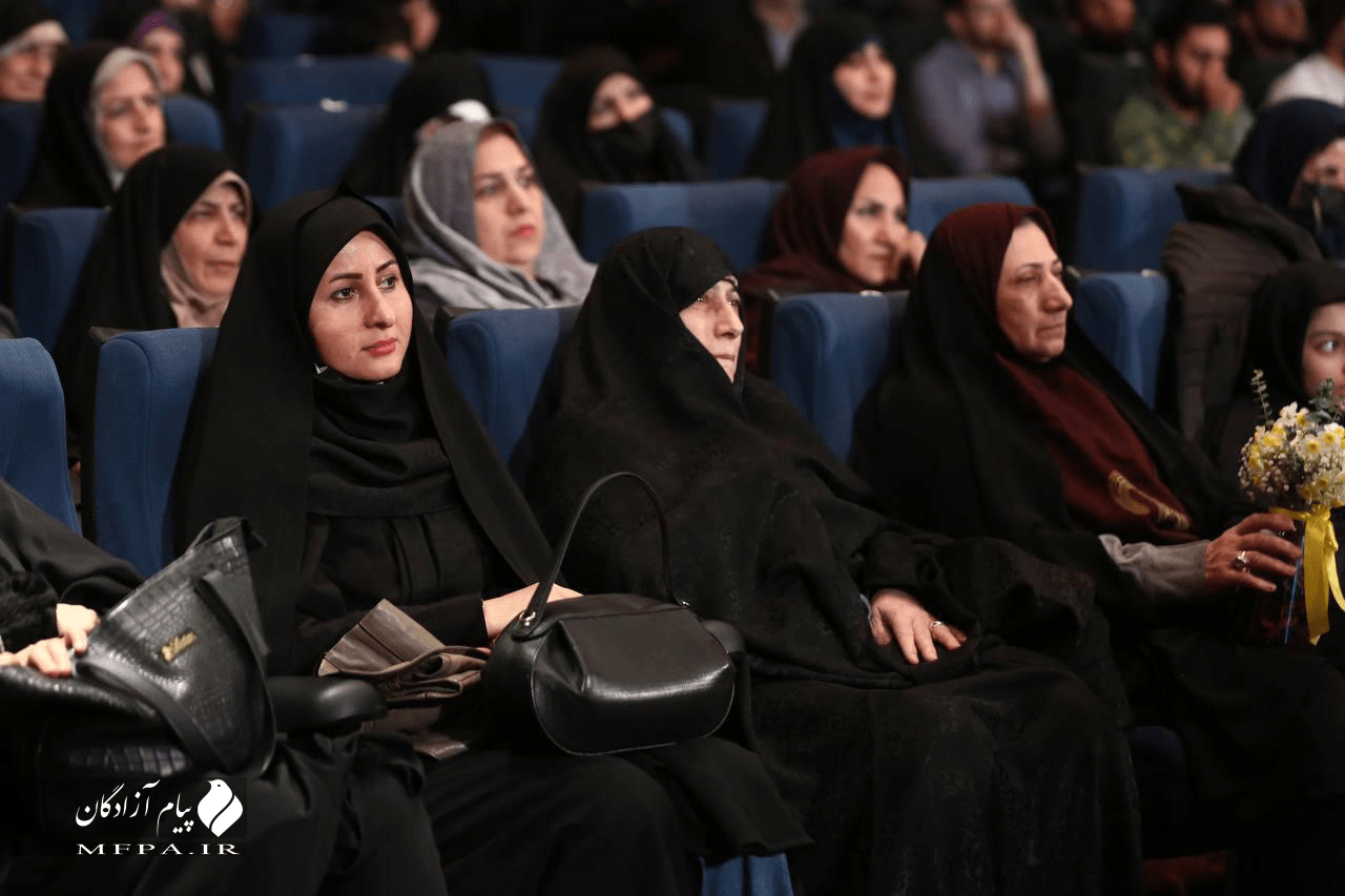 تصاویر مراسم رونمایی از خاکی آسمانی 5