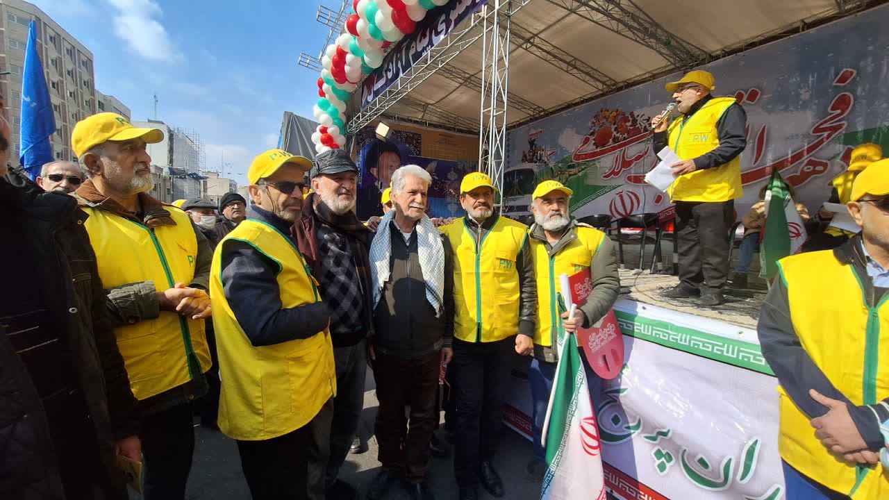 22 بهمن 1403 غرفه آزادگان 18