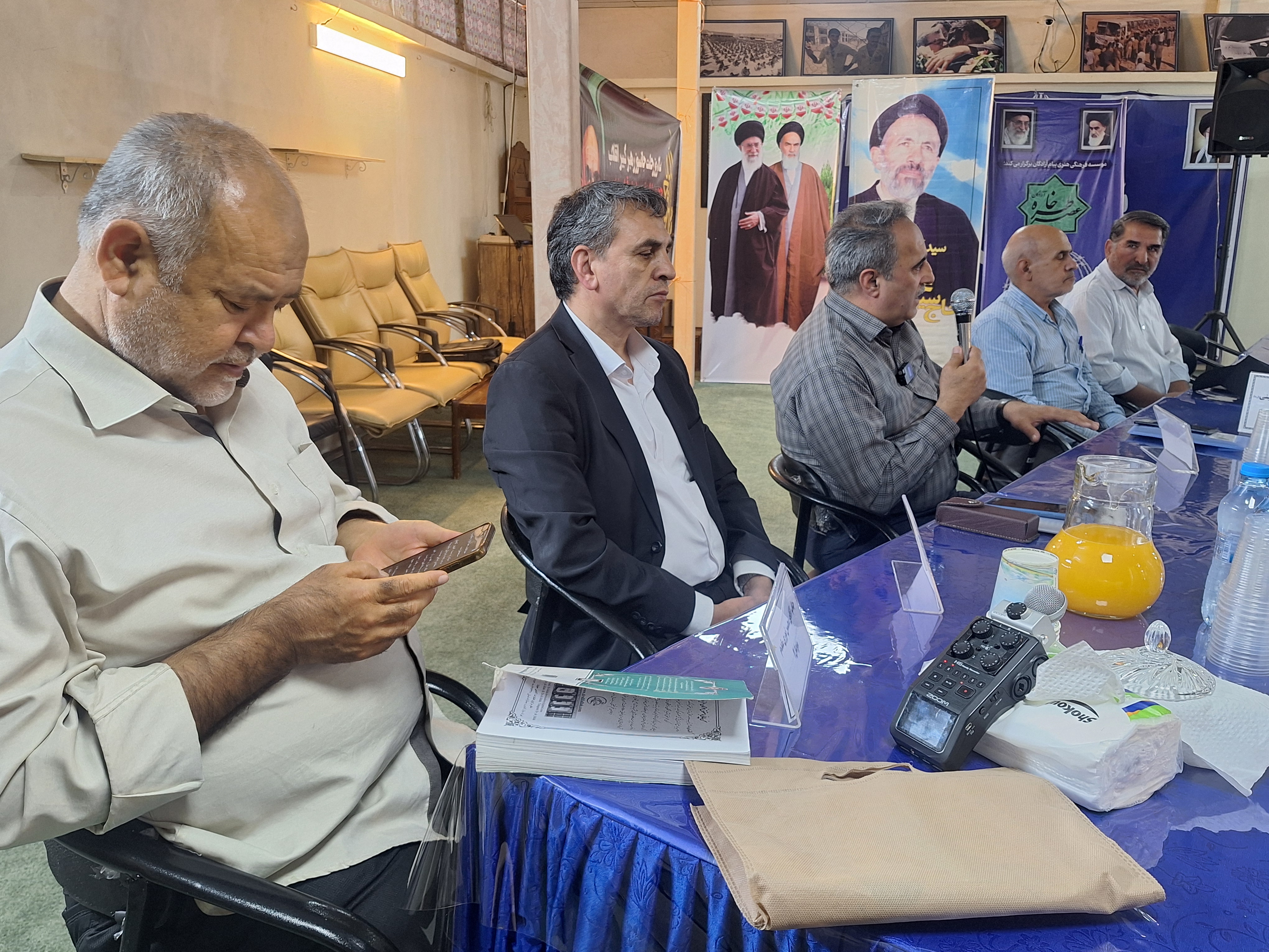 آزادگان سرافراز در هفتمین عصر خاطره از غم رحلت امام(ره) گفتند1