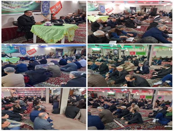 از برندگان مسابقه «همراه با انقلاب، همگام با آزادگان» تقدیر شد